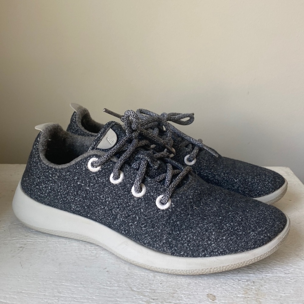 ALLBIRDS Gray Wool Runners women’s size US 10